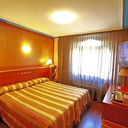 Paris Centro Hotel Saragosse