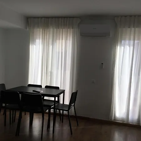 巴黎特罗酒店 萨拉戈萨