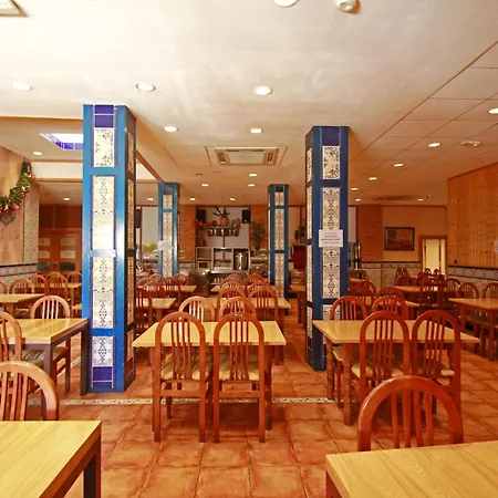 巴黎特罗酒店 酒店 萨拉戈萨