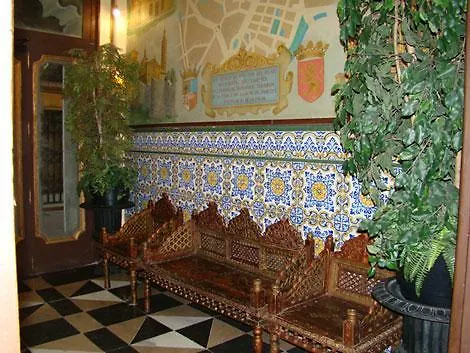 Paris Centro Szálloda 2*