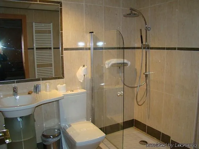 巴黎特罗酒店 萨拉戈萨