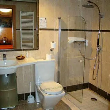 巴黎特罗酒店 2*